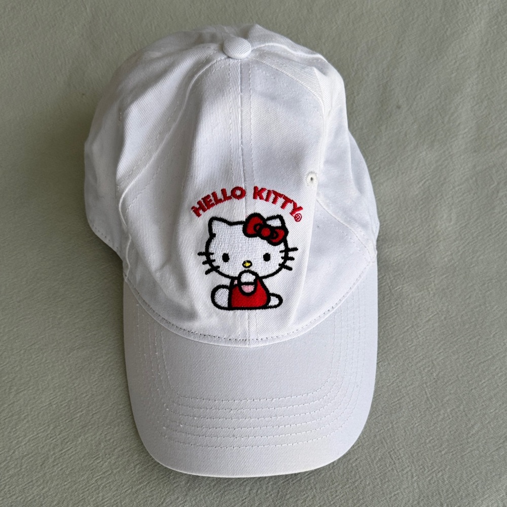 Hello Kitty White Hat with Red and Black Embroidery